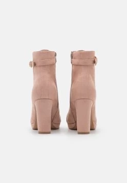 Veterboots - Light Pink -Schoenen Serie Winkel 091506f967424038ae8866e0ad7b37ee