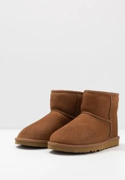 Ugg Classic Mini - Korte Laarzen - Chestnut -Schoenen Serie Winkel 151990fe780645c5a063fcd647f3773d