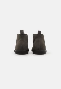 Pier One Unisex - Sportieve Veterschoenen - Grey -Schoenen Serie Winkel 1a69c3b5a7ed49d2869b1ff1aeeb8355