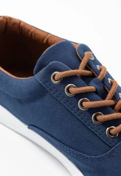 Pier One Sneakers Laag - Dark Blue -Schoenen Serie Winkel 2c78a242108a4319b8ee2967e74806ff