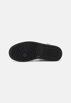 Wmns Air Jordan 1 Mid 365 - Sneakers Hoog - White/Black 10 Wmns Air Jordan 1 Mid 365 - Sneakers Hoog - White/Black -Schoenen Serie Winkel 9a123c5dcd294329b609df2cb3a41628