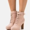 Veterboots - Light Pink -Schoenen Serie Winkel ae24a3aa17a14e2b8b3a060160935e11