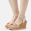 Tamaris Sandalen Met Hoge Hak - Light Gold -Schoenen Serie Winkel ba33cb1c8c5a4f759adf00e8c0a7ca11