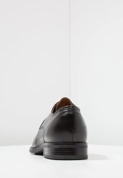 Pier One Leather - Veterschoenen - Black -Schoenen Serie Winkel c2d680b2a8c54540a2822fc3256389d3