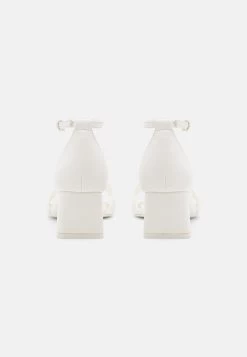 Call It Spring Vickie - Sandalen - White -Schoenen Serie Winkel c5a680a80d2044ea8fc1f665d070a288