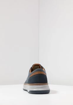 Skechers Moreno - Sneakers Laag - Navy -Schoenen Serie Winkel daece2f6bdc74f978162e9606f469fe1